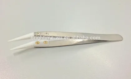 Ceramic tweezers with Pro-Curved working tips