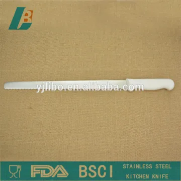 bread knife with plastic handle