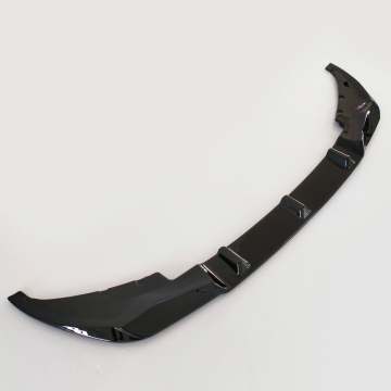 Glossy Black Body Kit with Rear Diffuser, Spoiler, and Front Splitter Lip for BMW 7 Series G12