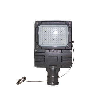 100W IP66 WF2 LED Street Lamp: โซลูชันแสงที่ป้องกันการระเบิดสำหรับสถานีบริการก๊าซ, โรงงานเคมี, คลังน้ำมันและพอร์ต