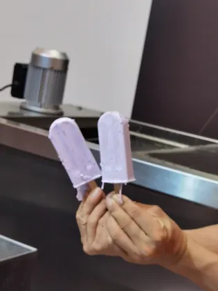 Wholesale Wooden Ice Cream Sticks popsicle Cream Sticks