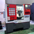 Torno CNC con riel lineal de bancada inclinada