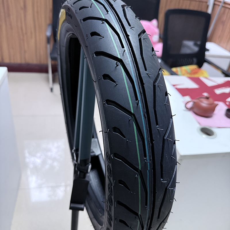 Wear-resistant motorcycle tire 90-80-14 Ss115