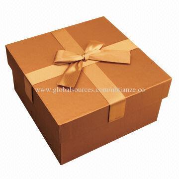 Gourmet boxes, customized styles and sizes are accepted