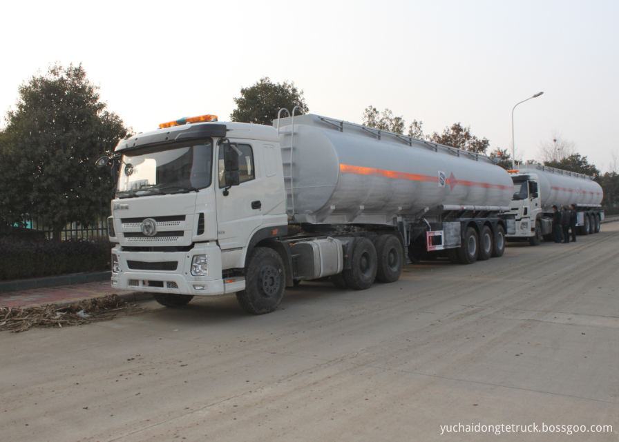 3 axle 40Ton ADR fuel tanker for Africa