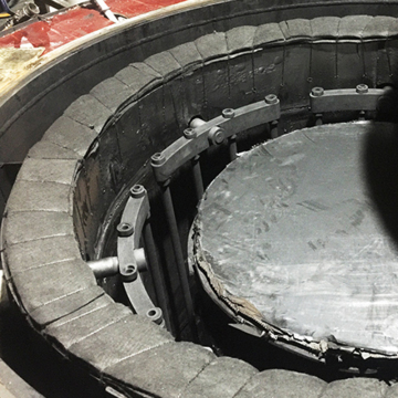 Fornace di carbonizzazione in feltro di grafite