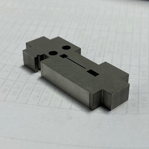 Non Standard Precision Parts Mould Processing