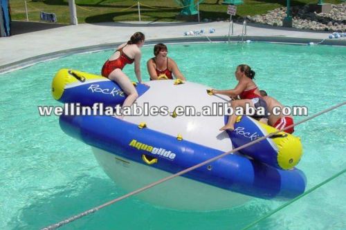 New design inflatable saturn/ water games for sale