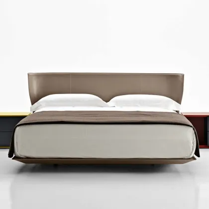 Italian Bedroom Furniture Soft Bed for Home Villa Room