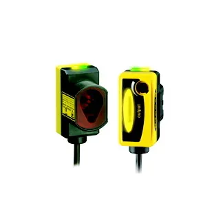 Banner WORLD-BEAM® QS30 Series Universal sensors
