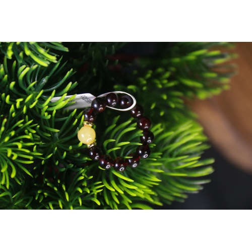 Anillo de piedra para mujer con cuentas de granate rojo sangre