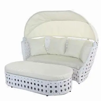 2013 Patio rattan daybed with powder coating, aluminum frame, UV protect, water-resistant cushion
