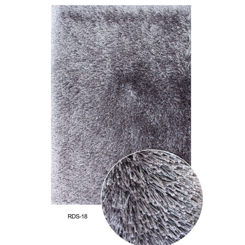 Tapis en polyester pour maison