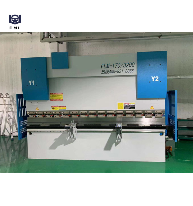 Wc67y-200T-3200 CNC Hydraulic Press Brake Machine