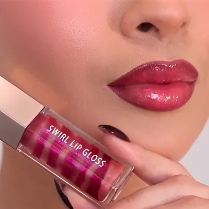 Private Label Vegan Makeup Vendors: Custom Hydrating Lip Gloss Sticks