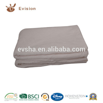 2015 NEW Microfiber BeiBei Velvet Blanket With With Colour And Pineapple Stripe Style
