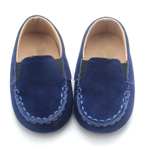 Sapatos de barco para menino na cor azul