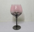 verres de verre à vin de couleur personnalisés