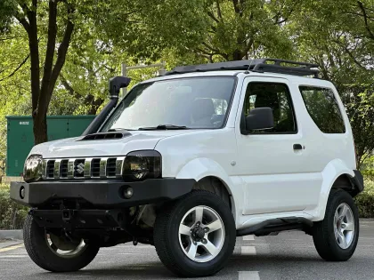 Suzuki Jimny 2015 AT JLX micro hardcore SUV