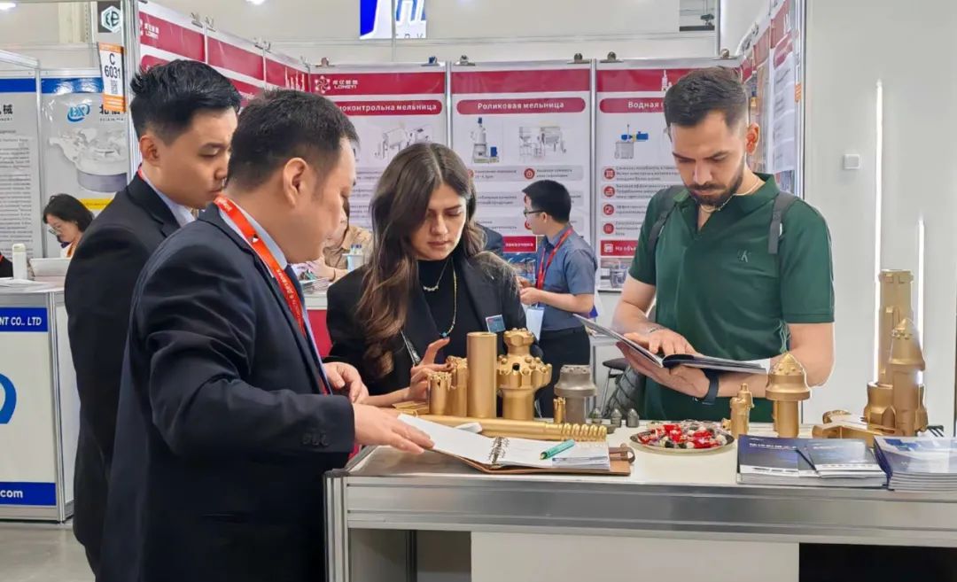 Mining World Russia 2025-4