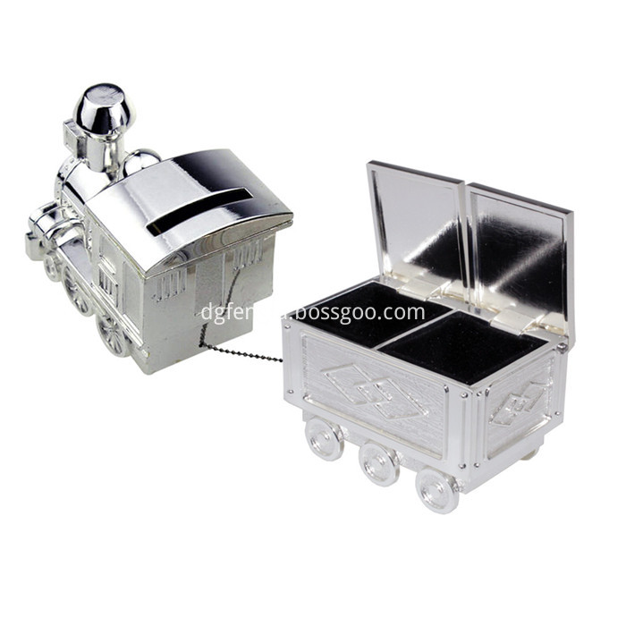 Zinc alloy train coin bank with car