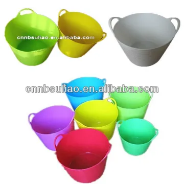 plastic bath bucket
