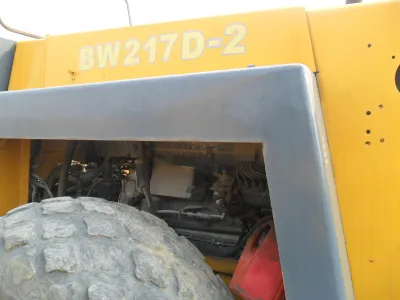 USED BOMAG BW217D-2 ROAD ROLLER 