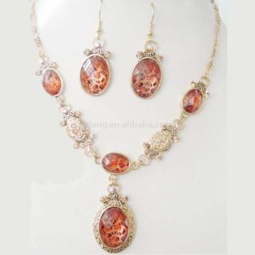 Fashion  Necklace Set