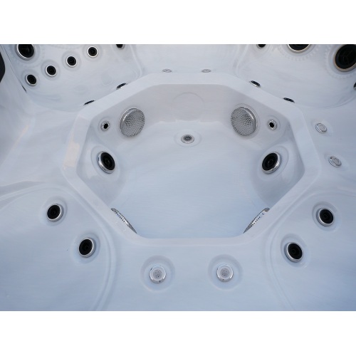 7 Persons Massage Spa Hot Tub