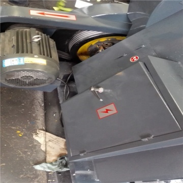 Platen flatbed cardboard die cutting machine