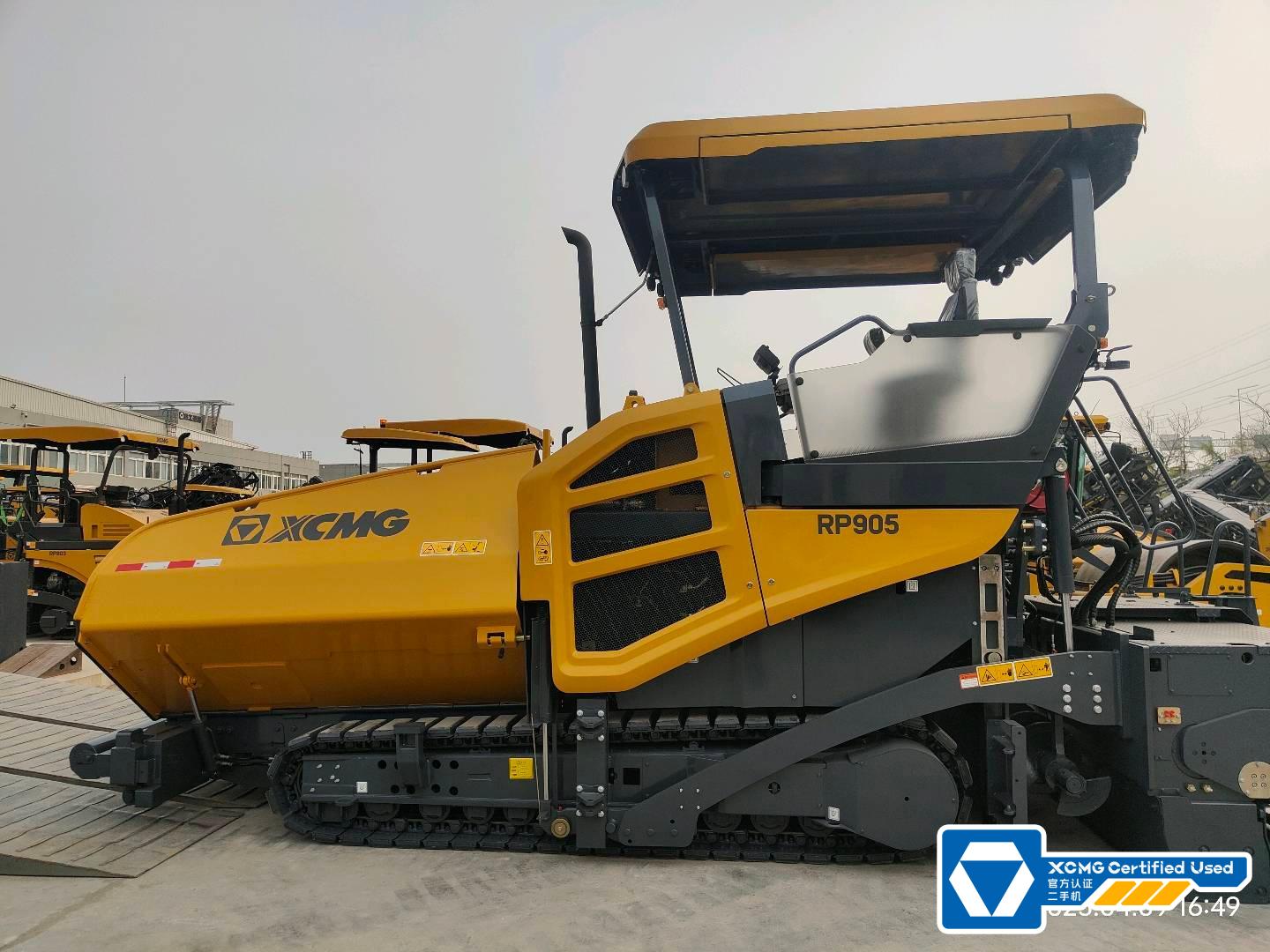 xcmg-asphalt-paver