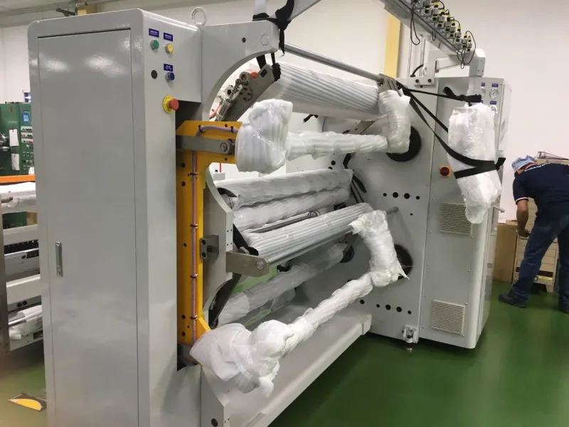 High Speed Slitting Machine with Shaftless Rewinding
