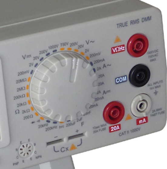 Bench Type Digital Multimeter (LCD-8045)