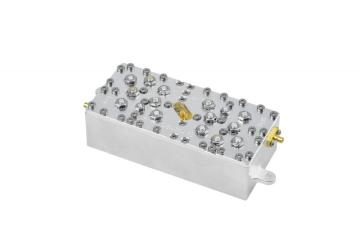 Duplexer wnęki 757-788MHz