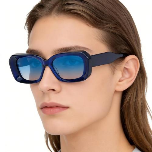 Bold Square Acetate Sunglasses with Curved Temples