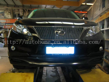 09- Lexus RX350 of the small surrounded