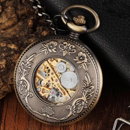 Vintage Wood Circle Carved Number Dial Mechanical Pocket Watch Men Unique Hollow Steampunk Bronze Mechanical Clock Watch chain