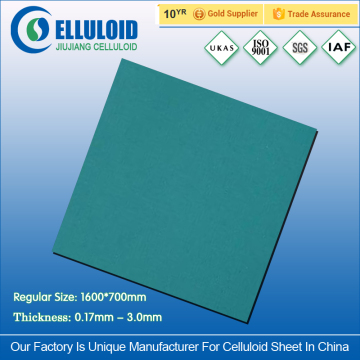 Thickness 2.5mm guitar picks of pure color celluloid sheet