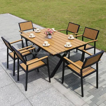 Wholesale Outdoor Garden Plastic Wood Dining Table and Chair Set