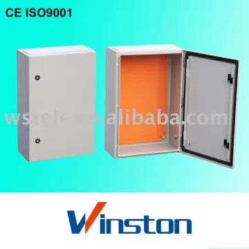 Outdoor metal distribution box
