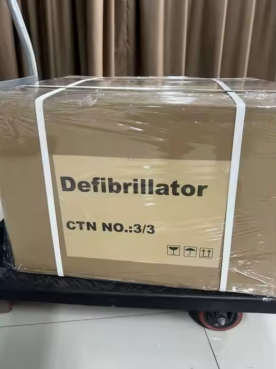 Defibrillator/biphasic