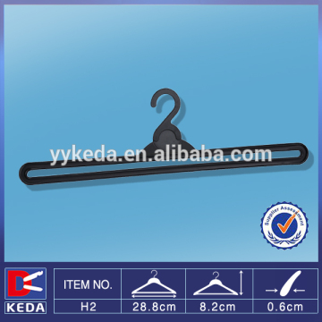 HM black bar hanger with pp material