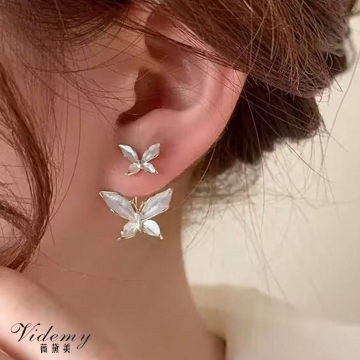 Rear hanging butterfly design stud earrings