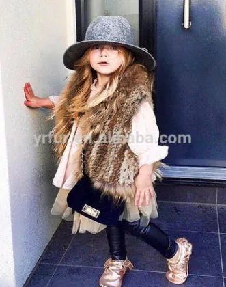 YR079 Top Quality Fashion Child's Rabbit and Raccoon Fur Vest/Cute Little Girl Fur Vest