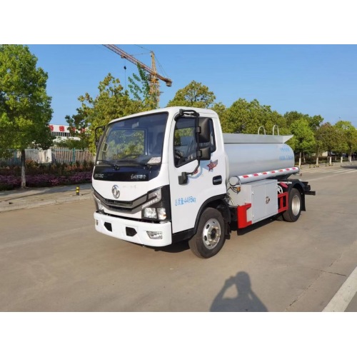 Автоцистерна для хранения нефти