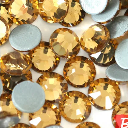 Flat Back Hot-Fix Topaz Rhinestones, 3.8-4.0mm Round