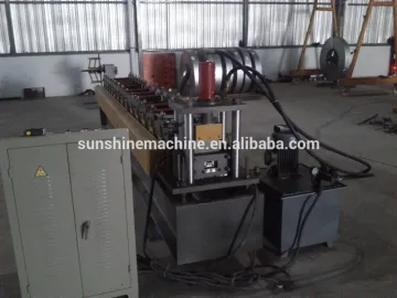 U type roll forming machine