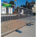 Crowd control fence panels