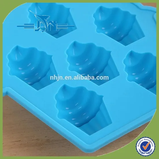 Hot selling ice cube tray with lid with high quality