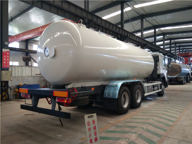 10 Wheel Lpg Bobtail Tank Trucks Jpg